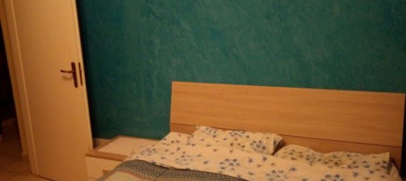 4-salle Appartement à Pistoia, Italy No. 256065 9