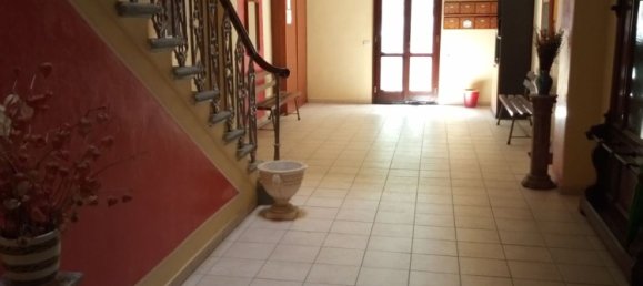 4-salle Appartement à Pistoia, Italy No. 256065 11