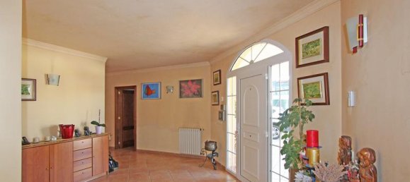 5 bedrooms Villa in Santa Ponsa, Spain No. 14208 2