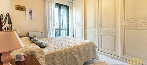 Квартира с 2 спальнями в Кальчиная, Италия № 351997 9