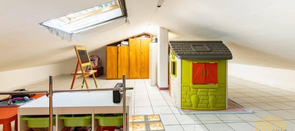 Квартира с 2 спальнями в Кальчиная, Италия № 351997 17