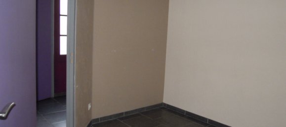 Propriété commerciale à Nouzonville, France 87m² No. 84705 8