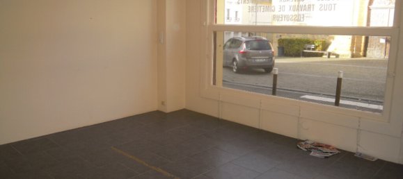 Propriété commerciale à Nouzonville, France 87m² No. 84705 3