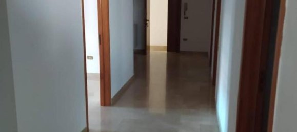 7 rooms Apartment in Torricella, Italy No. 25750 9