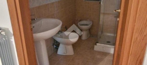 Casa de 3 dormitorios en Montesarchio, Italy No. 273355 8