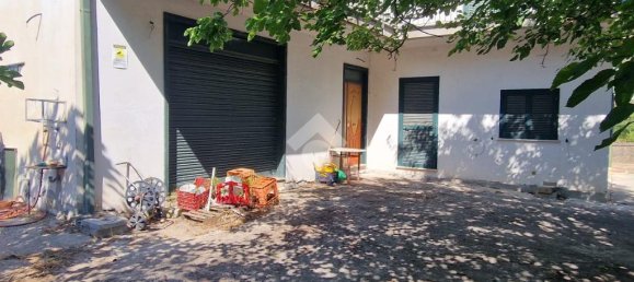 Casa de 3 dormitorios en Montesarchio, Italy No. 273355 2