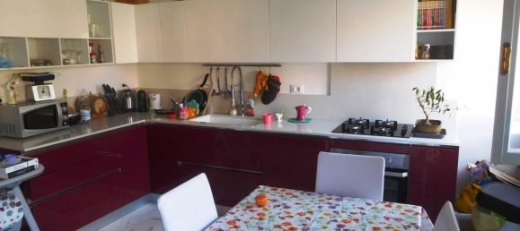 4 rooms Apartment in Livorno, Italy No. 137780 9