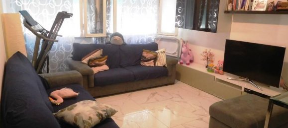 4 rooms Apartment in Livorno, Italy No. 137780 3