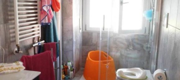 4 rooms Apartment in Livorno, Italy No. 137780 19