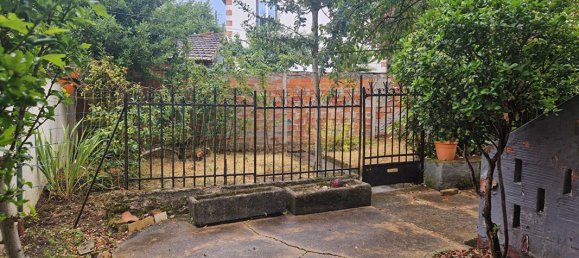 3 bedrooms House in Livry-Gargan, France No. 181468 8