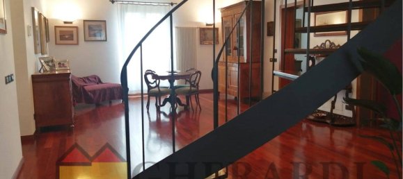 7 rooms House in Ferrara, Italy No. 162744 7