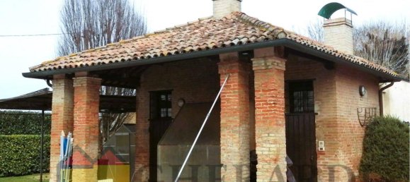 7 rooms House in Ferrara, Italy No. 162744 25