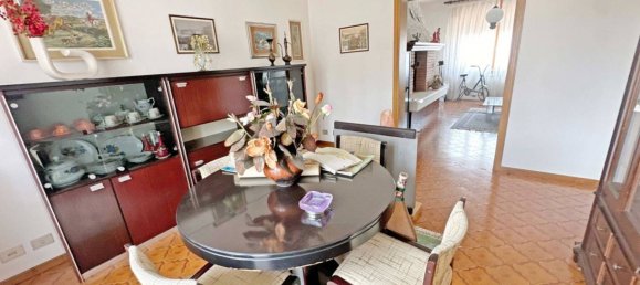 5 chambres Villa à Povegliano Veronese, Italy No. 370357 3