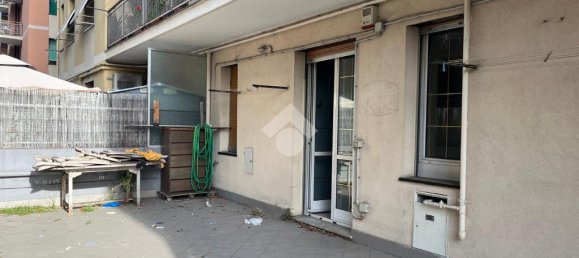 2 chambres Appartement à Genoa, Italy No. 183056 10