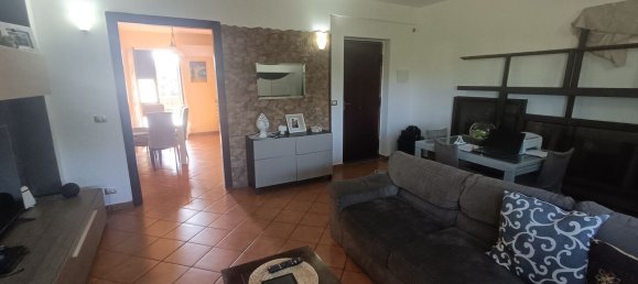 4 Schlafzimmer Wohnung in Giarre, Italy, Nr. 323897 2