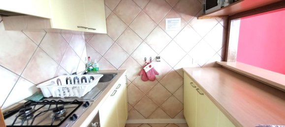 4-salle Appartement à Ghiffa, Italy No. 175574 2