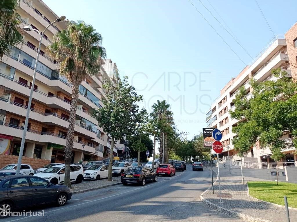 Apartamento de 2 dormitorios en Odivelas, Portugal No. 282060