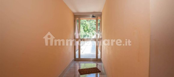 2 Schlafzimmer Wohnung in Montopoli di Sabina, Italy, Nr. 195986 13
