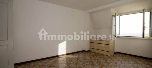 2 Schlafzimmer Wohnung in Montopoli di Sabina, Italy, Nr. 195986 5
