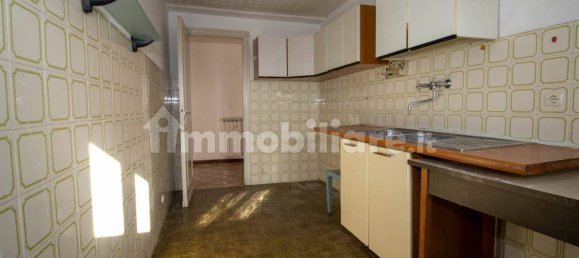 2 Schlafzimmer Wohnung in Montopoli di Sabina, Italy, Nr. 195986 2