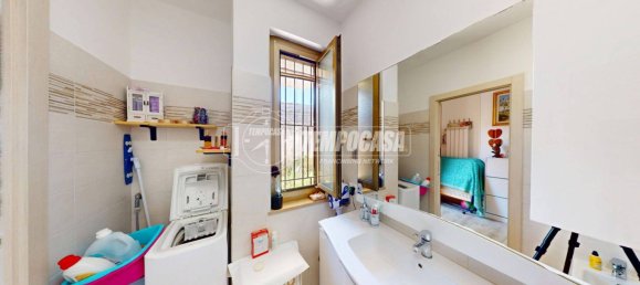 Apartamento de 1 dormitorio en Cisano sul Neva, Italy No. 259610 11