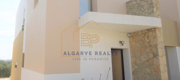Villa de 3 dormitorios en Alvor, Portugal No. 155570 41