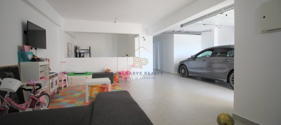 Villa de 3 dormitorios en Alvor, Portugal No. 155570 14