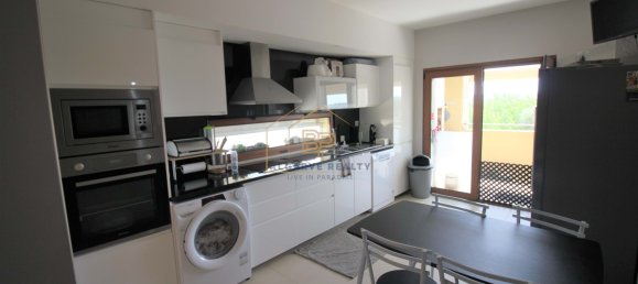 Villa de 3 dormitorios en Alvor, Portugal No. 155570 9