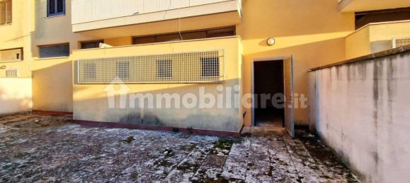 Gewerbliche Immobilie in San Pietro in Lama, Italy 120m², Nr. 313497 5