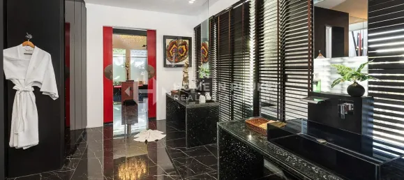 7 bedrooms House for sale in Kamala, Phuket, Southern Thailand, Thailand № 69237 20