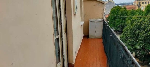 2 bedrooms Apartment in Turin, Italy No. 380305 7