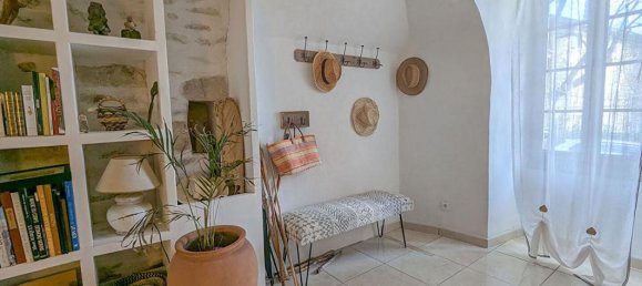4 bedrooms Castles in Uzes, France No. 349380 13