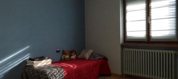 3 rooms Apartment in Limbiate, Italy No. 98449 8