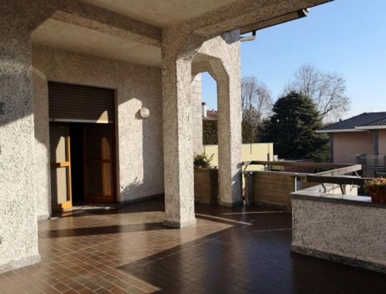 3 rooms Apartment in Limbiate, Italy No. 98449