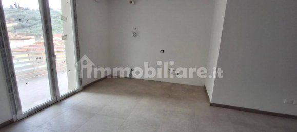2 bedrooms Apartment in Capraia e Limite, Italy No. 104482 9