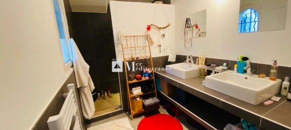 Villa de 5 dormitorios en Grimaud, France No. 198916 13