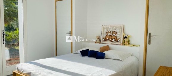 Villa de 5 dormitorios en Grimaud, France No. 198916 10