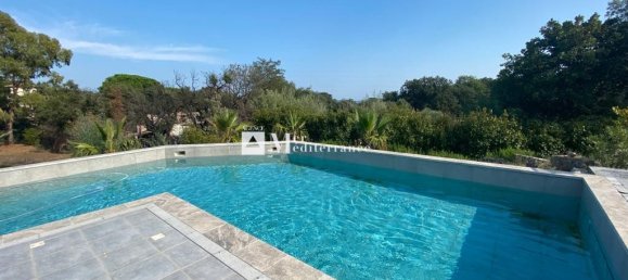 Villa de 5 dormitorios en Grimaud, France No. 198916 3