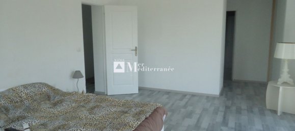 Villa de 5 dormitorios en Grimaud, France No. 198916 12