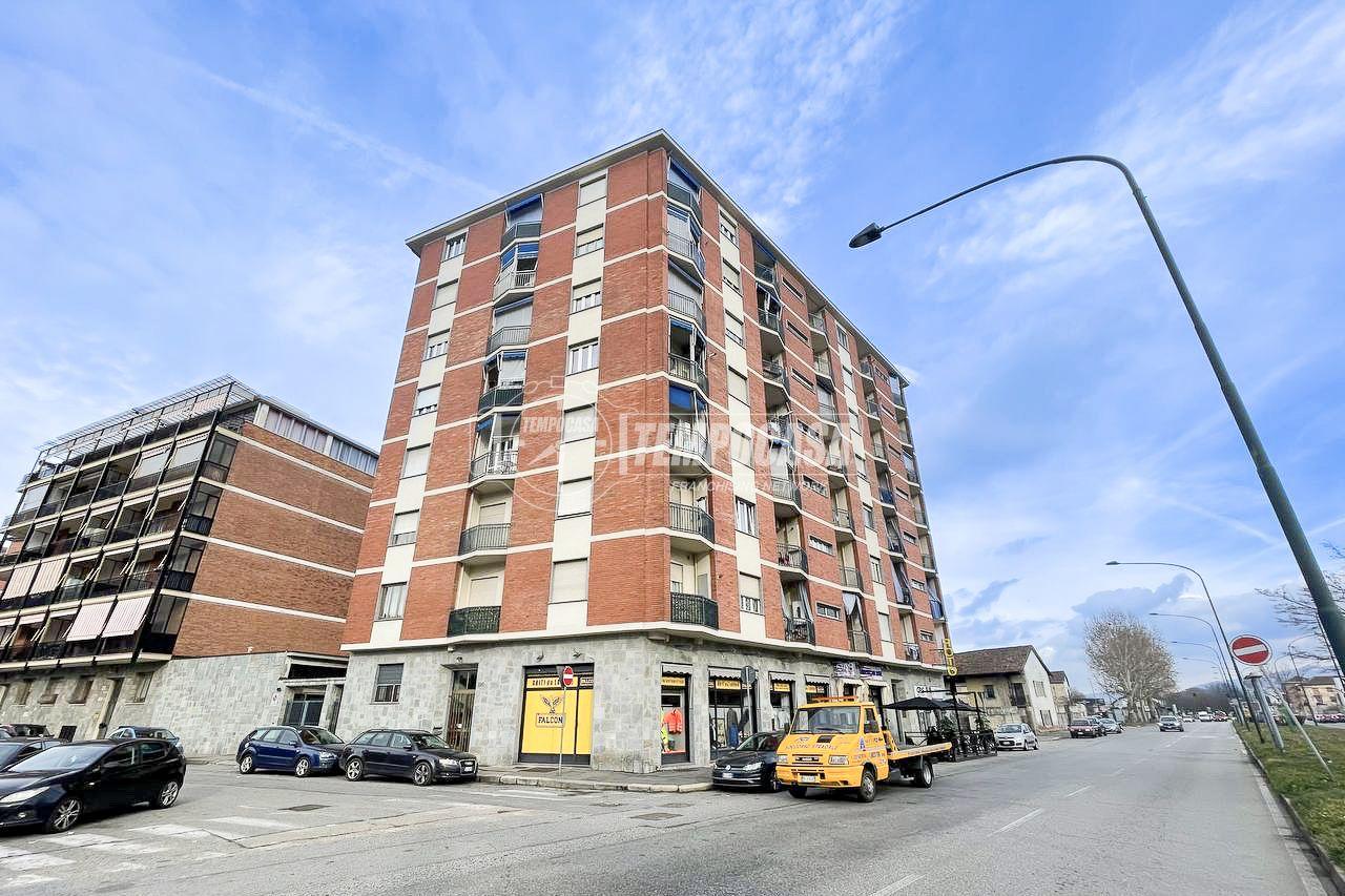 Apartamento de 3 habitaciónes en Turin, Italy No. 72266