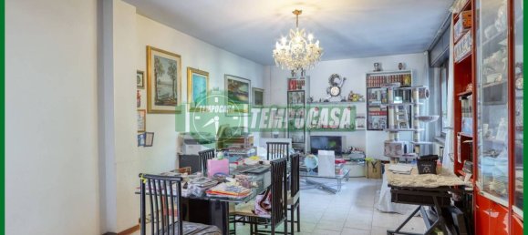 Квартира с 2 спальнями в Варесе, Италия № 299783 2