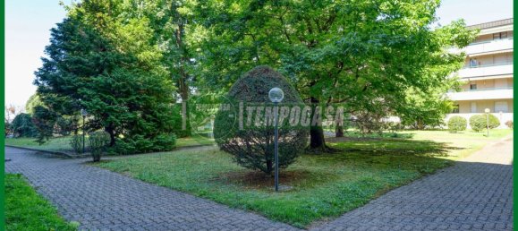 Квартира с 2 спальнями в Варесе, Италия № 299783 22