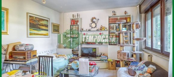 Квартира с 2 спальнями в Варесе, Италия № 299783 4