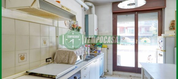 Квартира с 2 спальнями в Варесе, Италия № 299783 19