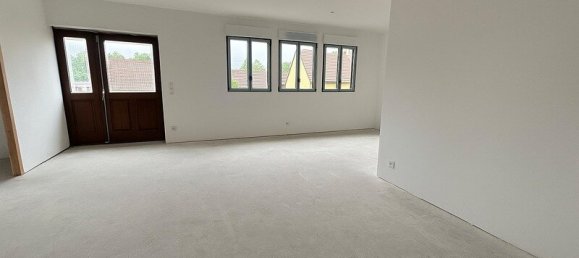 3 bedrooms House in Sarthe, France No. 333275 5