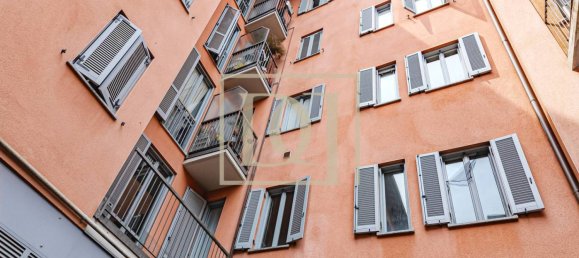 2 bedrooms Apartment in Milan, Italy No. 337964 32