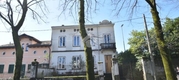 6-salle Villa à Gorizia, Italy No. 36792 3