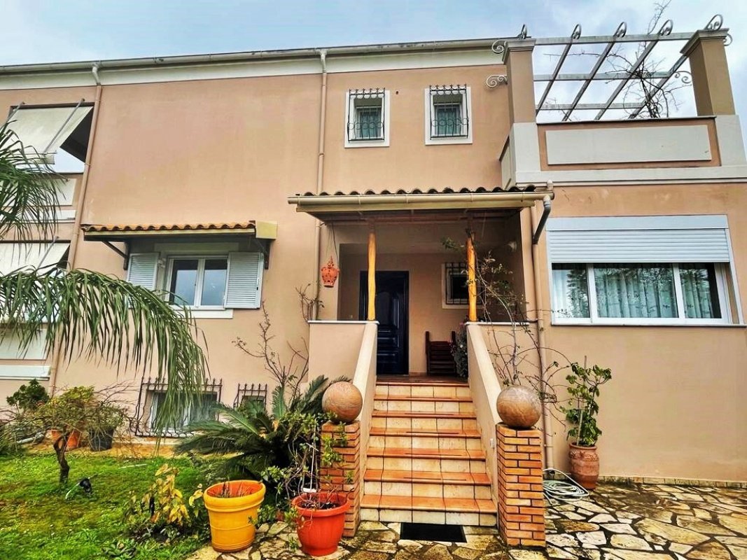 3 Schlafzimmer Villa in Corfu, Greece, Nr. 1503