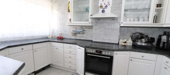 Квартира с 3 спальнями в Мариендорф, Германия № 327531 10