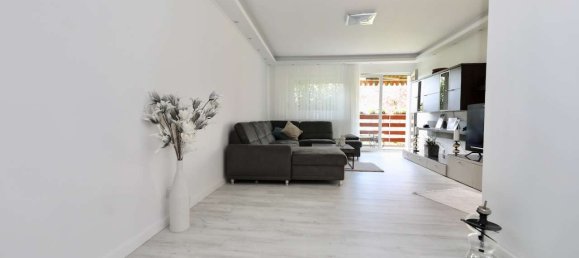 Квартира с 3 спальнями в Мариендорф, Германия № 327531 11